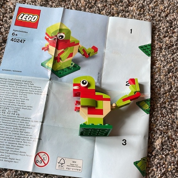 Lego 40247 - Picture 2 of 2